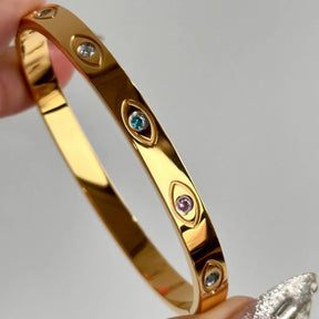 Pulseira com detalhes Olho Grego Banhado em Ouro 18k